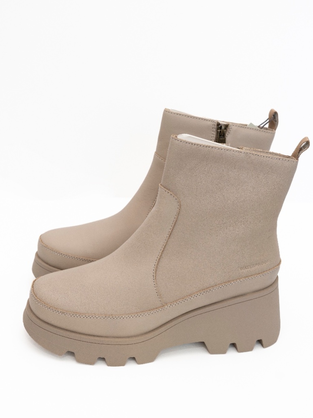 Cougar - Villa Waterproof Leather Wedge Boots